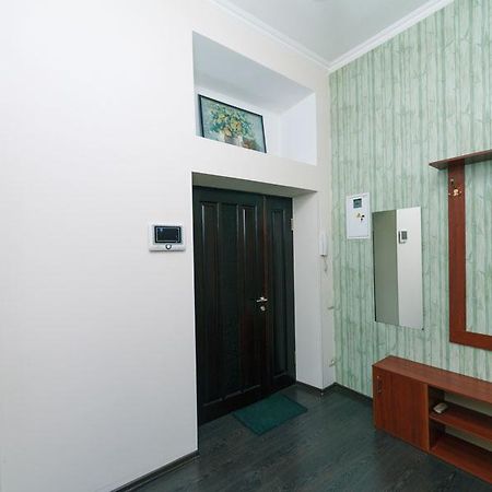 Двухкомнатная Студио На Саксаганского Kiew Exterior foto